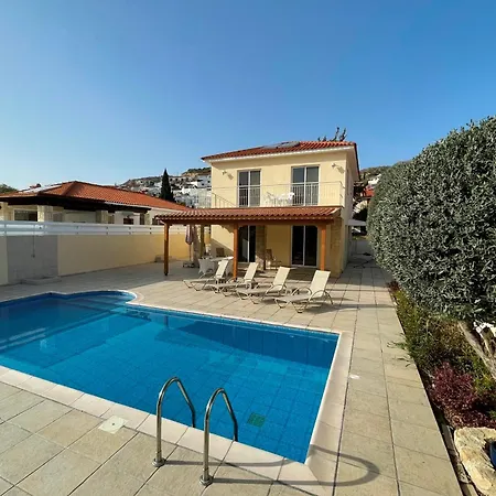 Rossa Villa *